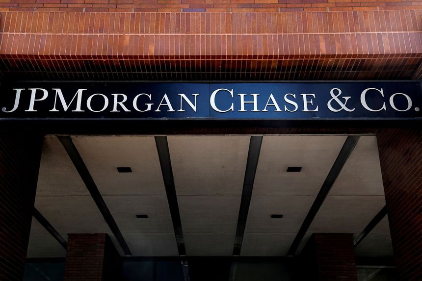 JPMorgan Fined $200 Million Over Employees’ Use of WhatsApp and Other Messaging Apps